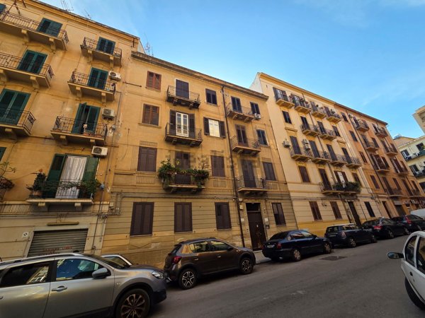 appartamento in vendita a Palermo in zona Oreto