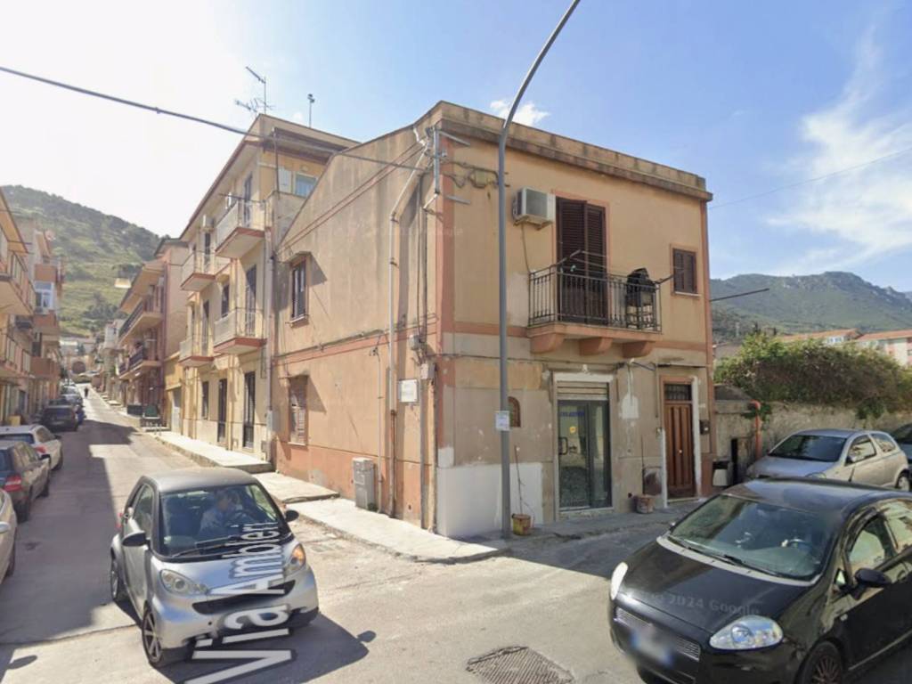 appartamento in vendita a Palermo in zona Villagrazia/Falsomiele