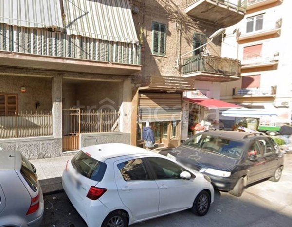 negozio in vendita a Palermo in zona Noce