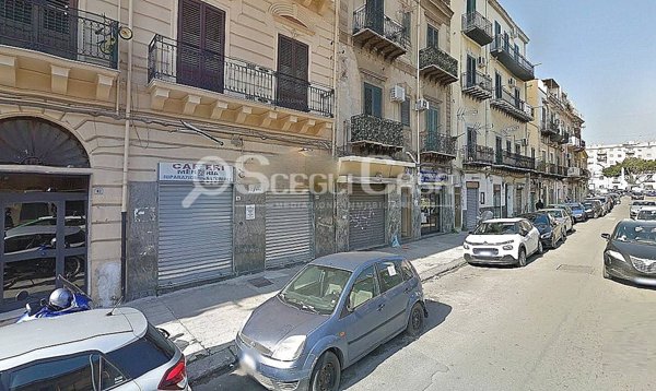 locale commerciale in vendita a Palermo in zona Noce