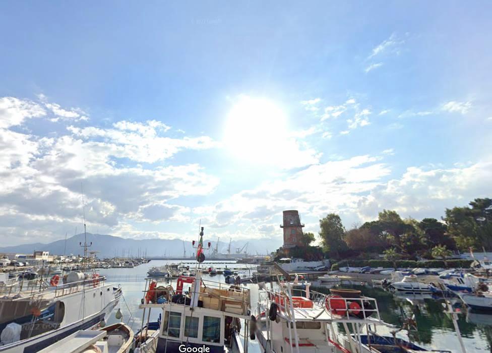 appartamento in vendita a Palermo in zona Arenella/Vergine Maria