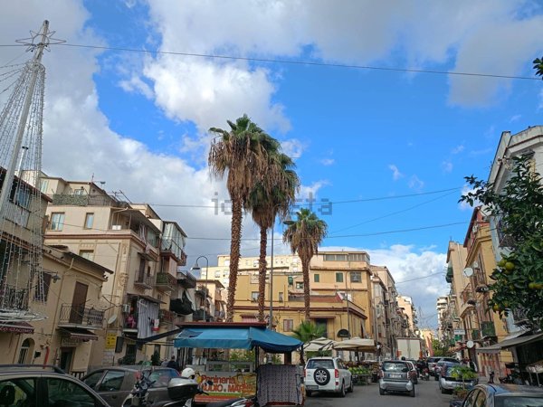 appartamento in vendita a Palermo