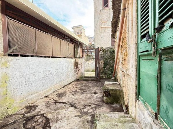 appartamento in vendita a Palermo in zona Borgo Nuovo