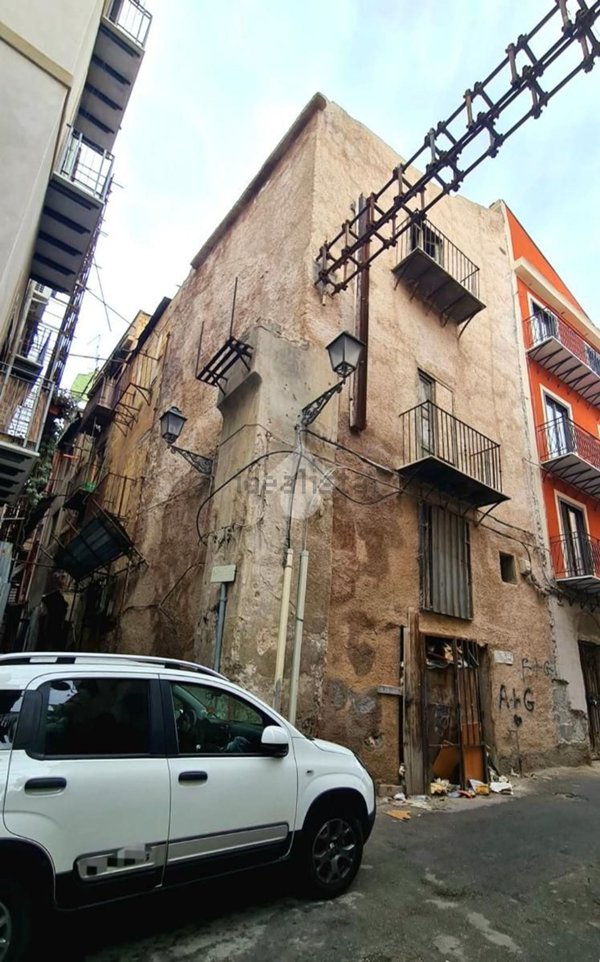appartamento in vendita a Palermo in zona Centro storico