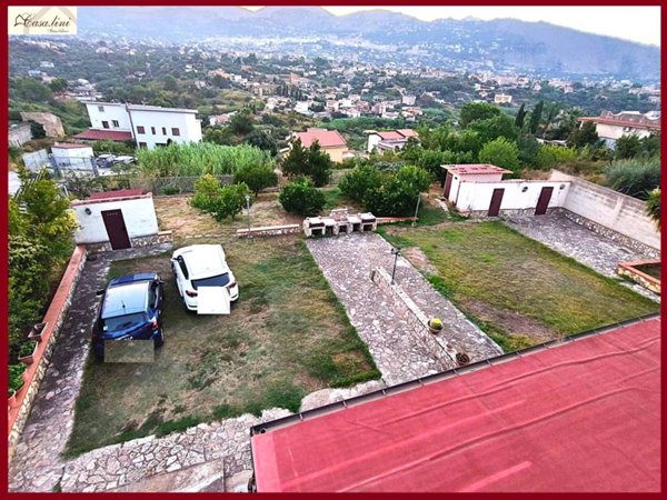 casa indipendente in vendita a Palermo in zona Villagrazia/Falsomiele