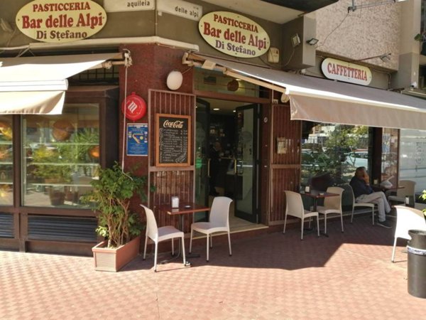 negozio in vendita a Palermo in zona Resuttana