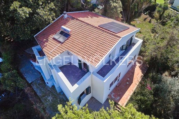 casa indipendente in vendita a Palermo in zona Mondello