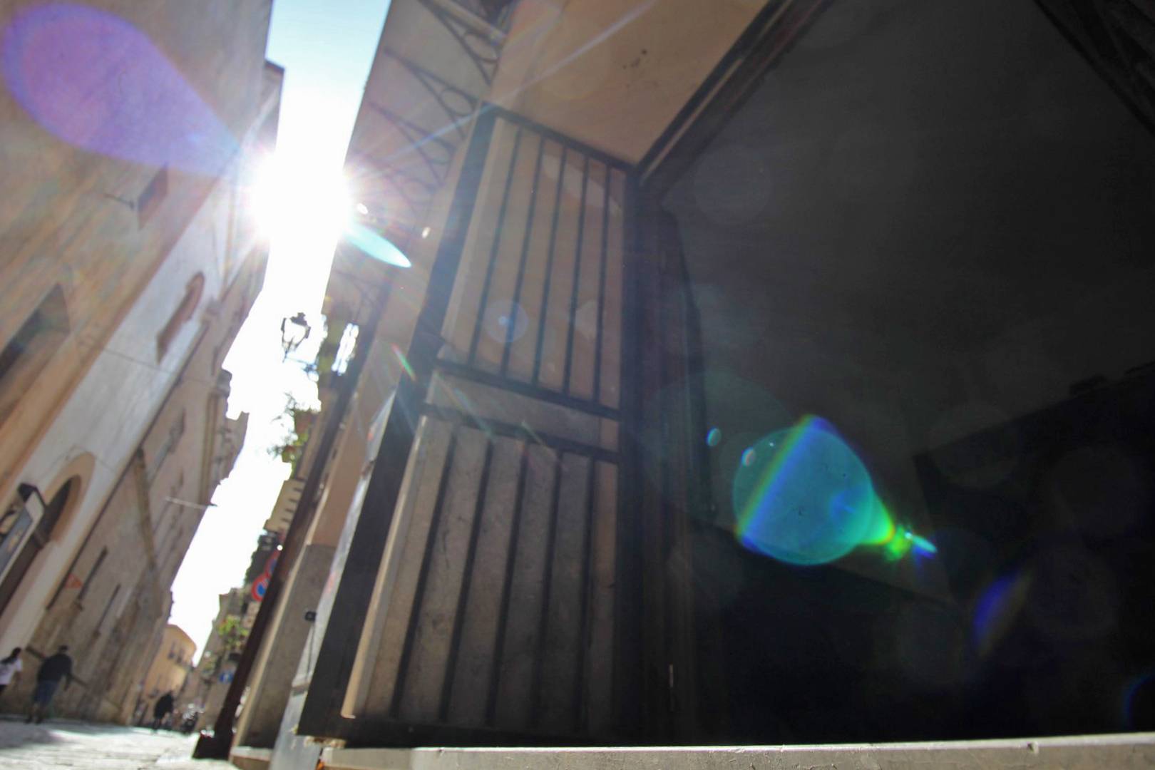 locale commerciale in vendita a Palermo in zona Centro storico