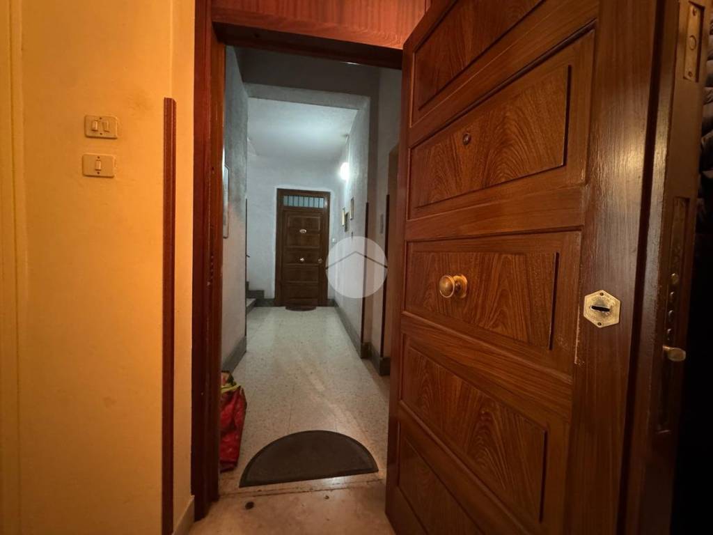 appartamento in vendita a Palermo in zona Zisa