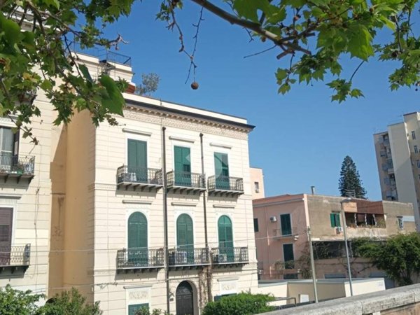 appartamento in vendita a Palermo