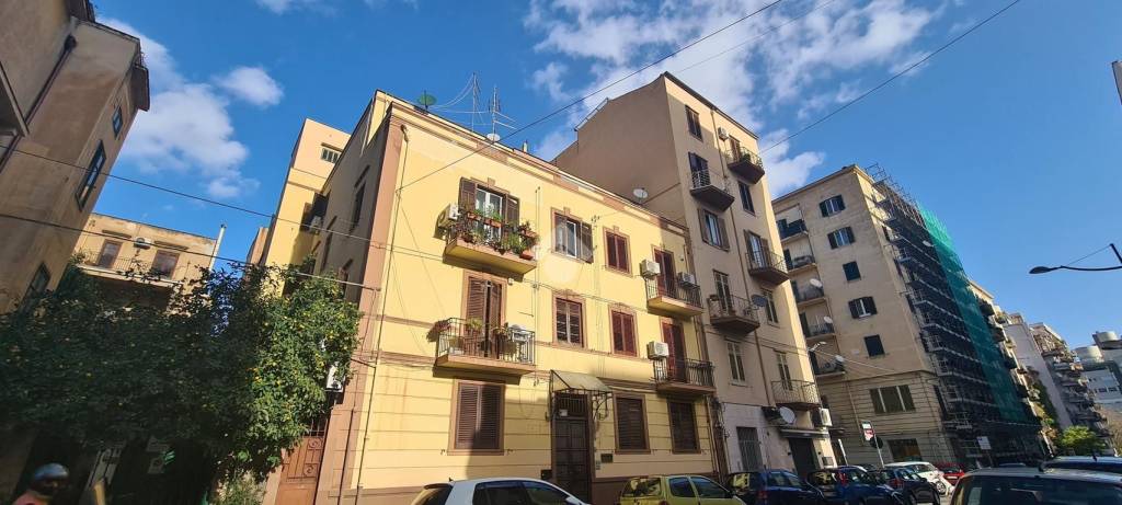 appartamento in vendita a Palermo in zona Libertà