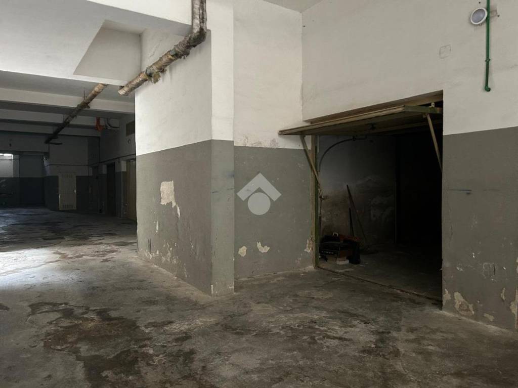 negozio in vendita a Palermo