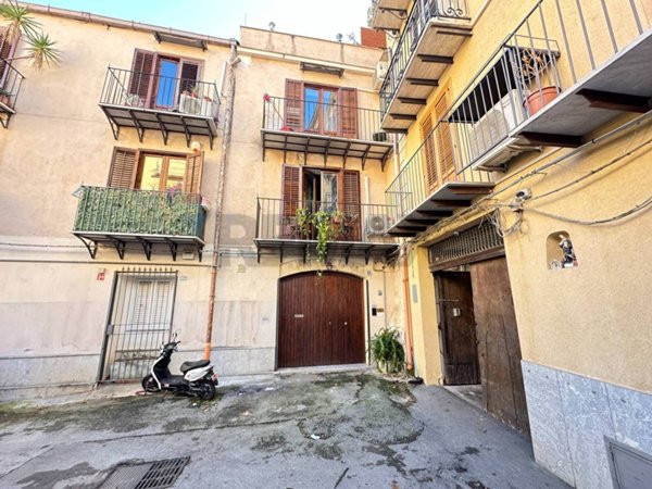appartamento in vendita a Palermo in zona Centro storico