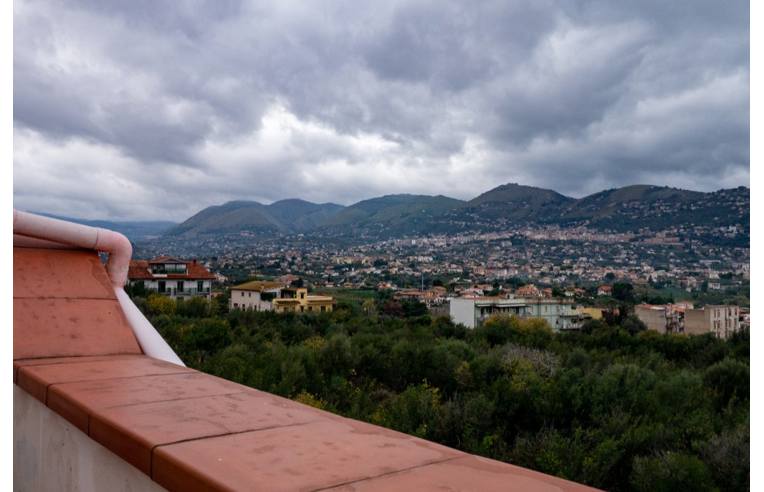 casa indipendente in vendita a Palermo in zona Villagrazia/Falsomiele