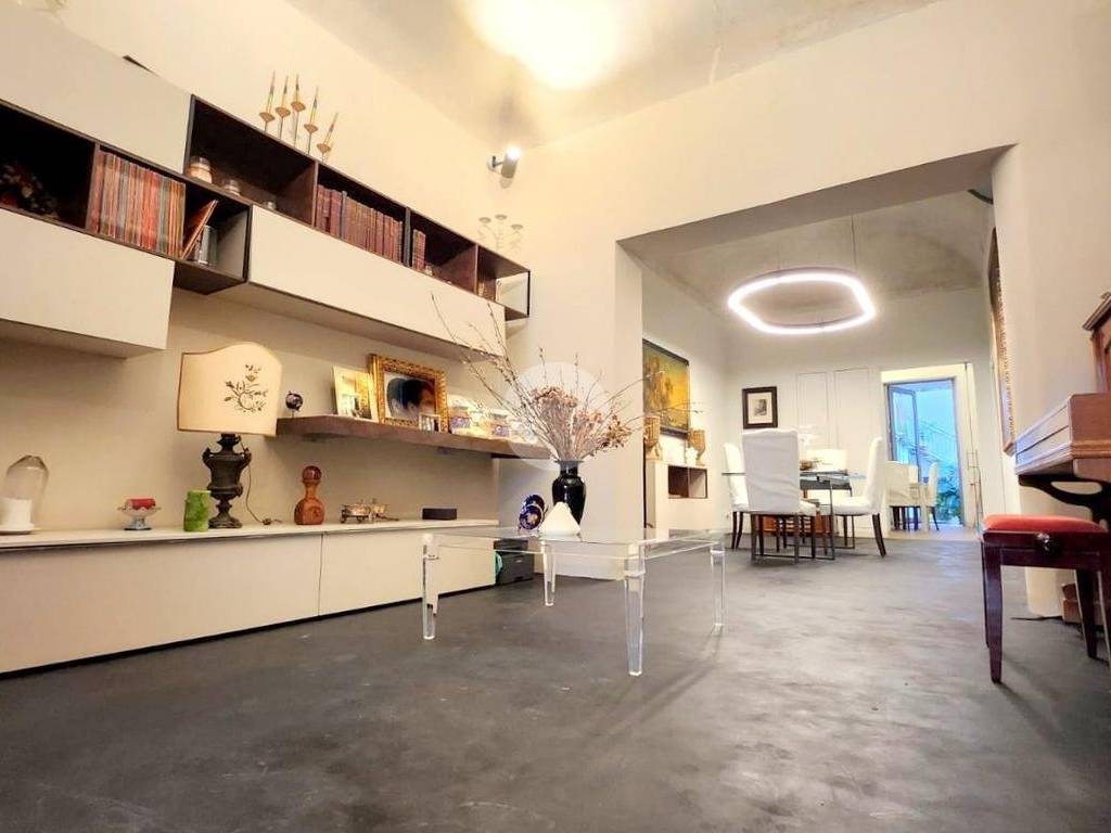 appartamento in vendita a Palermo in zona Politeama