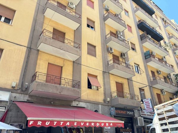appartamento in vendita a Palermo in zona Oreto