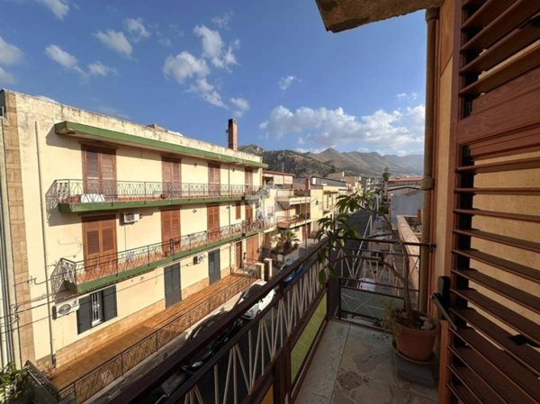 appartamento in vendita a Palermo in zona Villagrazia/Falsomiele