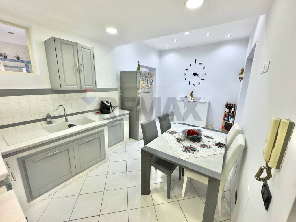 appartamento in vendita a Palermo in zona Oreto