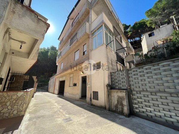 appartamento in vendita a Palermo in zona Boccadifalco