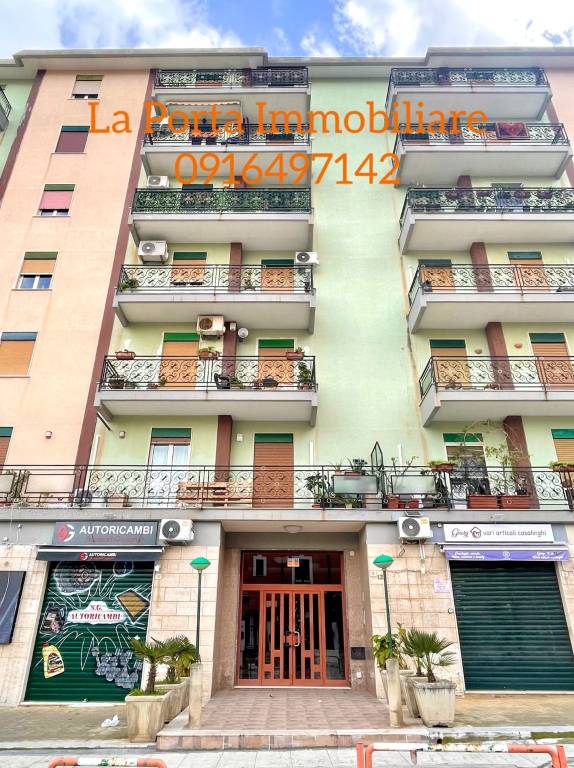 appartamento in vendita a Palermo in zona Settecannoli