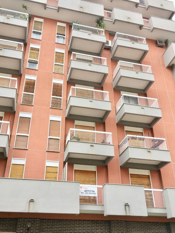 appartamento in vendita a Palermo in zona Malaspina/Palagonia