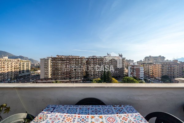 appartamento in vendita a Palermo in zona Uditore