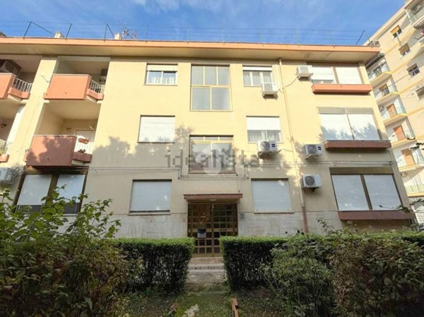 appartamento in vendita a Palermo in zona Zisa