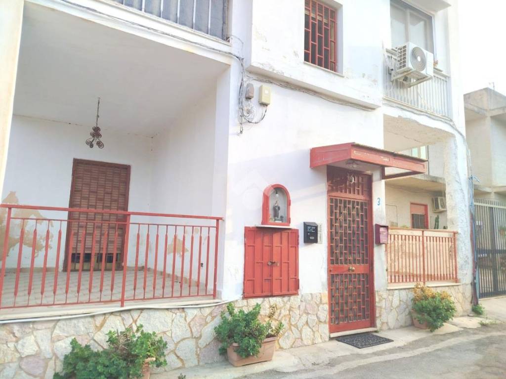 appartamento in vendita a Palermo