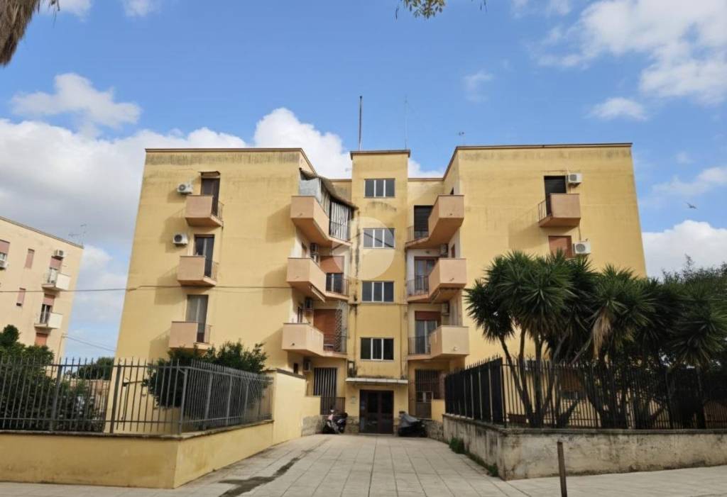 appartamento in vendita a Palermo in zona Oreto
