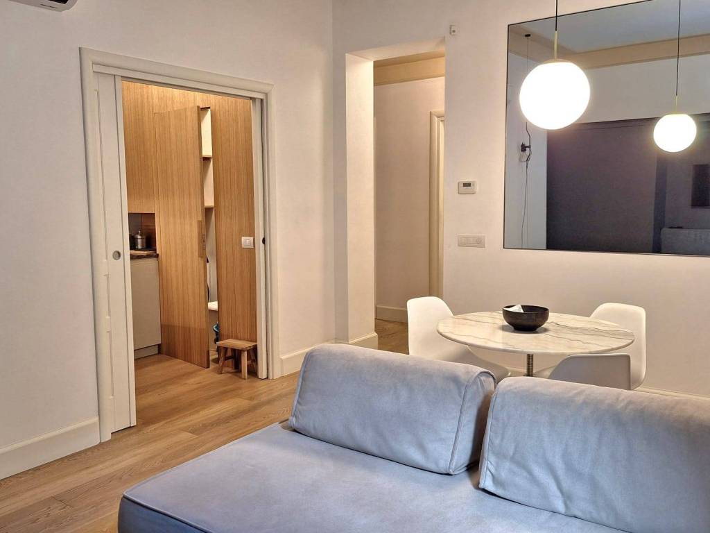 appartamento in vendita a Palermo in zona Malaspina/Palagonia