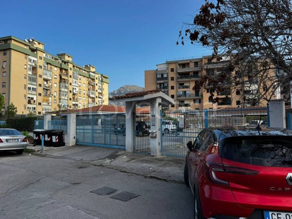 locale di sgombero in vendita a Palermo in zona Pallavicino