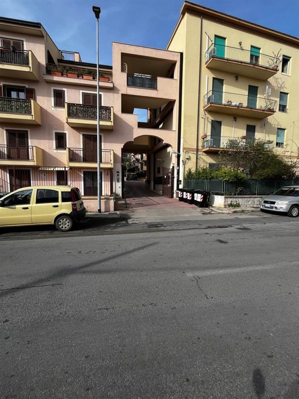appartamento in vendita a Palermo in zona Tommaso Natale