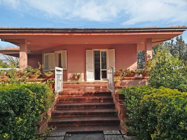 casa indipendente in vendita a Palermo in zona Pallavicino