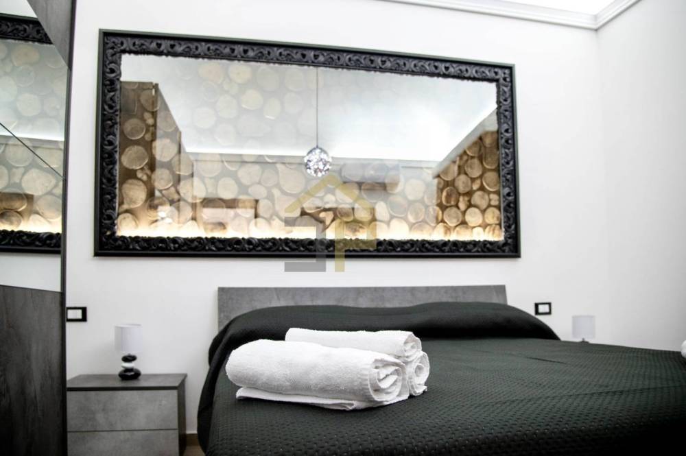 appartamento in vendita a Palermo in zona Centro storico