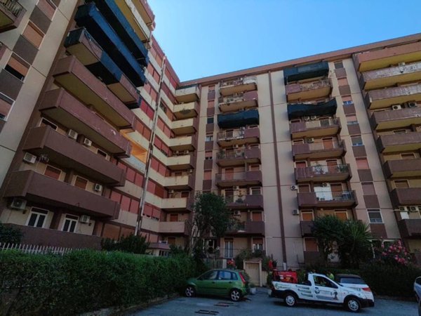 appartamento in vendita a Palermo in zona Villagrazia/Falsomiele