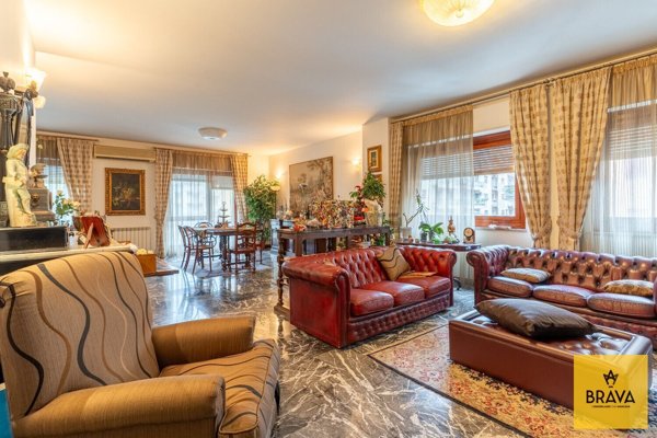 appartamento in vendita a Palermo in zona Libertà