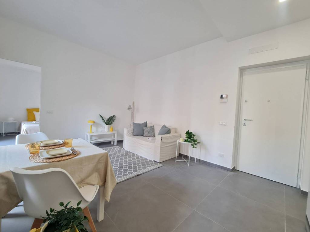 appartamento in vendita a Palermo in zona Malaspina/Palagonia