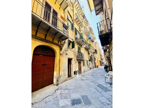 appartamento in vendita a Palermo in zona Centro storico