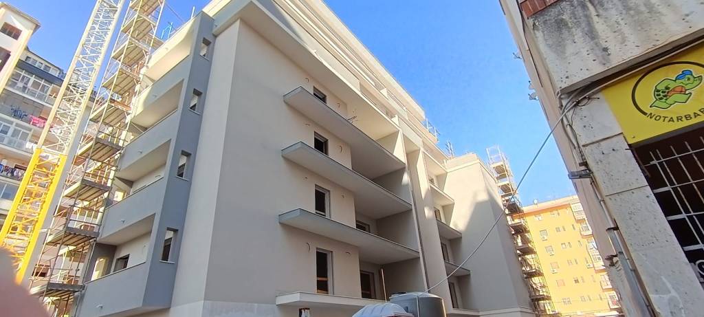 appartamento in vendita a Palermo in zona Malaspina/Palagonia