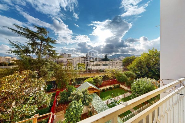 appartamento in vendita a Palermo in zona Uditore