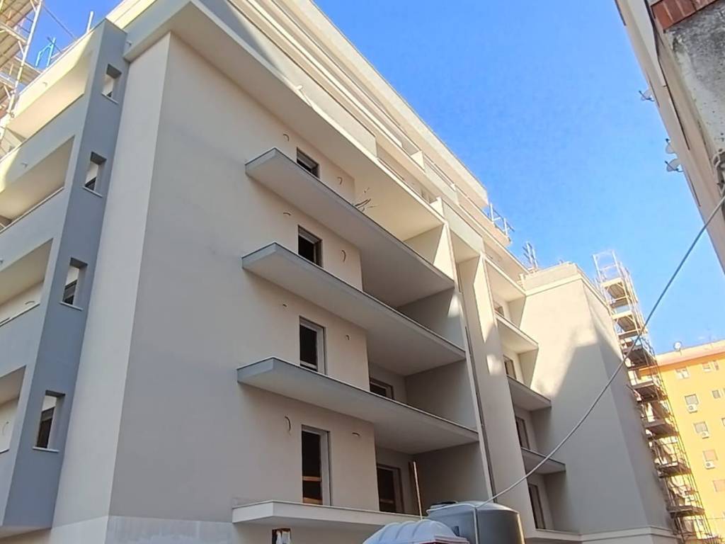 appartamento in vendita a Palermo in zona Malaspina/Palagonia
