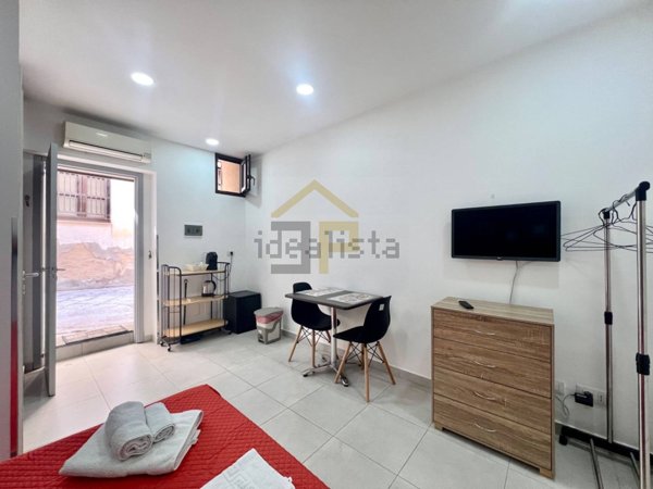 monolocale in vendita a Palermo in zona Centro storico