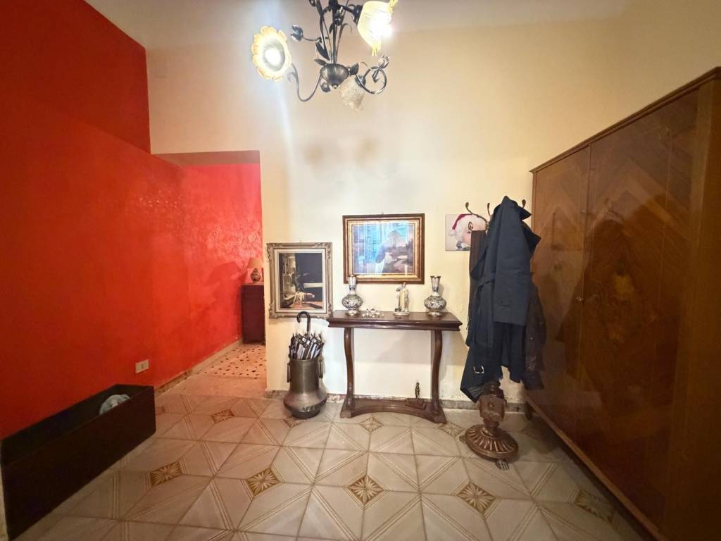 appartamento in vendita a Palermo in zona Zisa