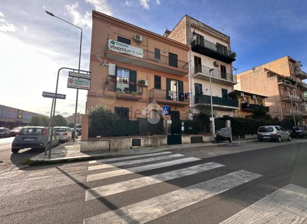 appartamento in vendita a Palermo in zona Uditore