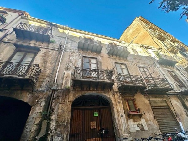 appartamento in vendita a Palermo in zona Centro storico