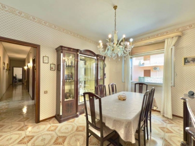 appartamento in vendita a Palermo in zona Malaspina/Palagonia