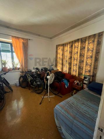 appartamento in vendita a Palermo in zona Montegrappa / Santa Rosalia