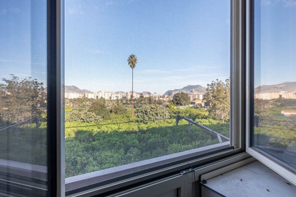 appartamento in vendita a Palermo in zona Villagrazia/Falsomiele