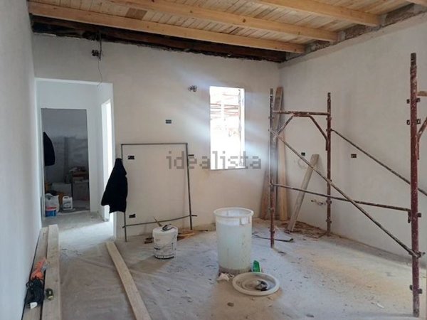 appartamento in vendita a Palermo in zona Zisa