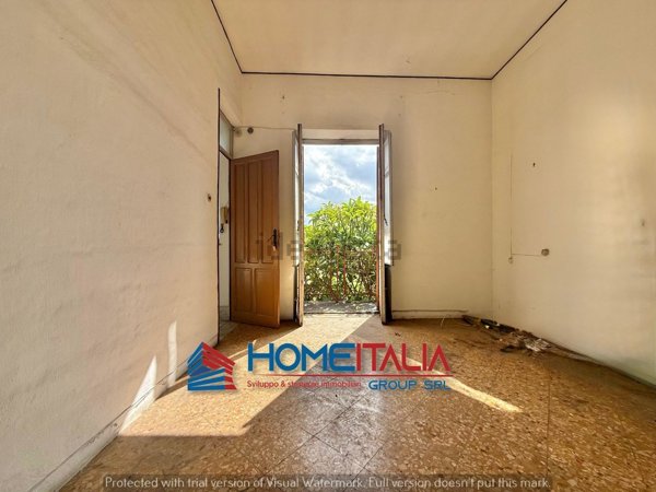 appartamento in vendita a Palermo in zona Partanna